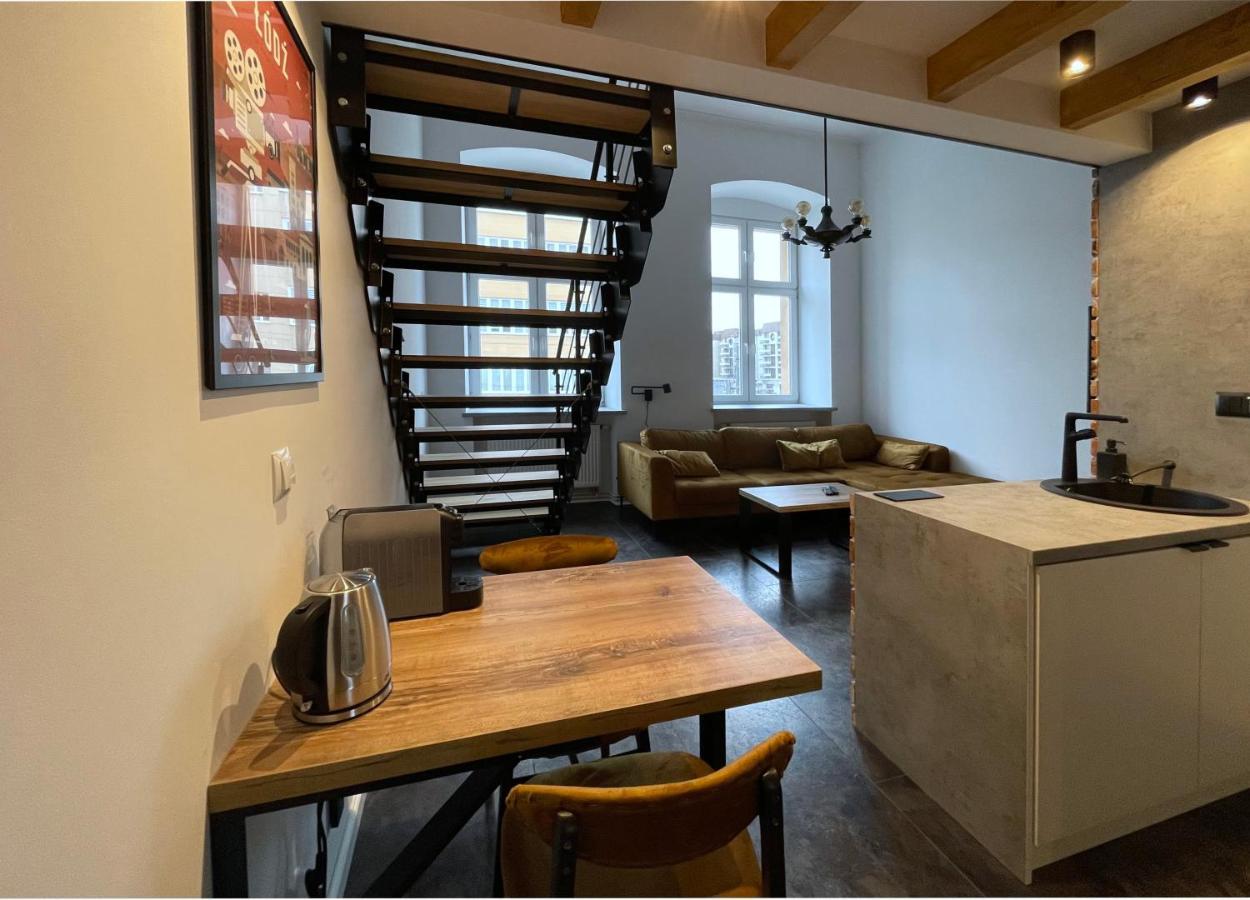 Off Side Story Apartment Λοτζ Εξωτερικό φωτογραφία
